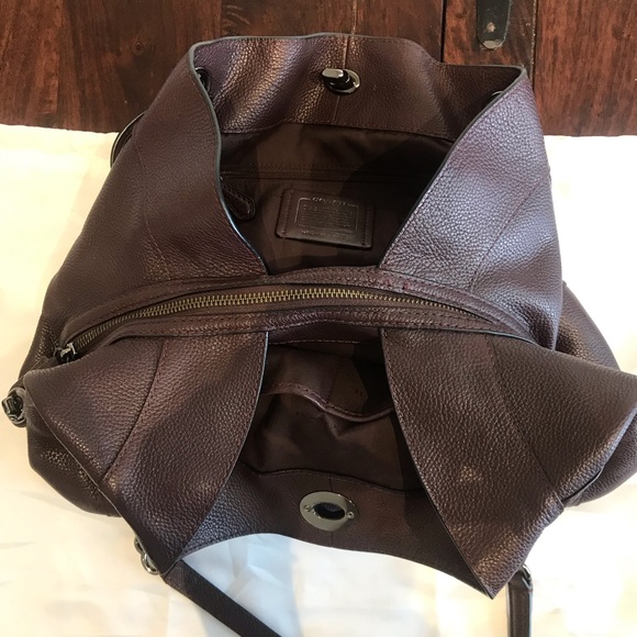 EUC Coach leather dark burgundy bag - Picture 5 of 8
